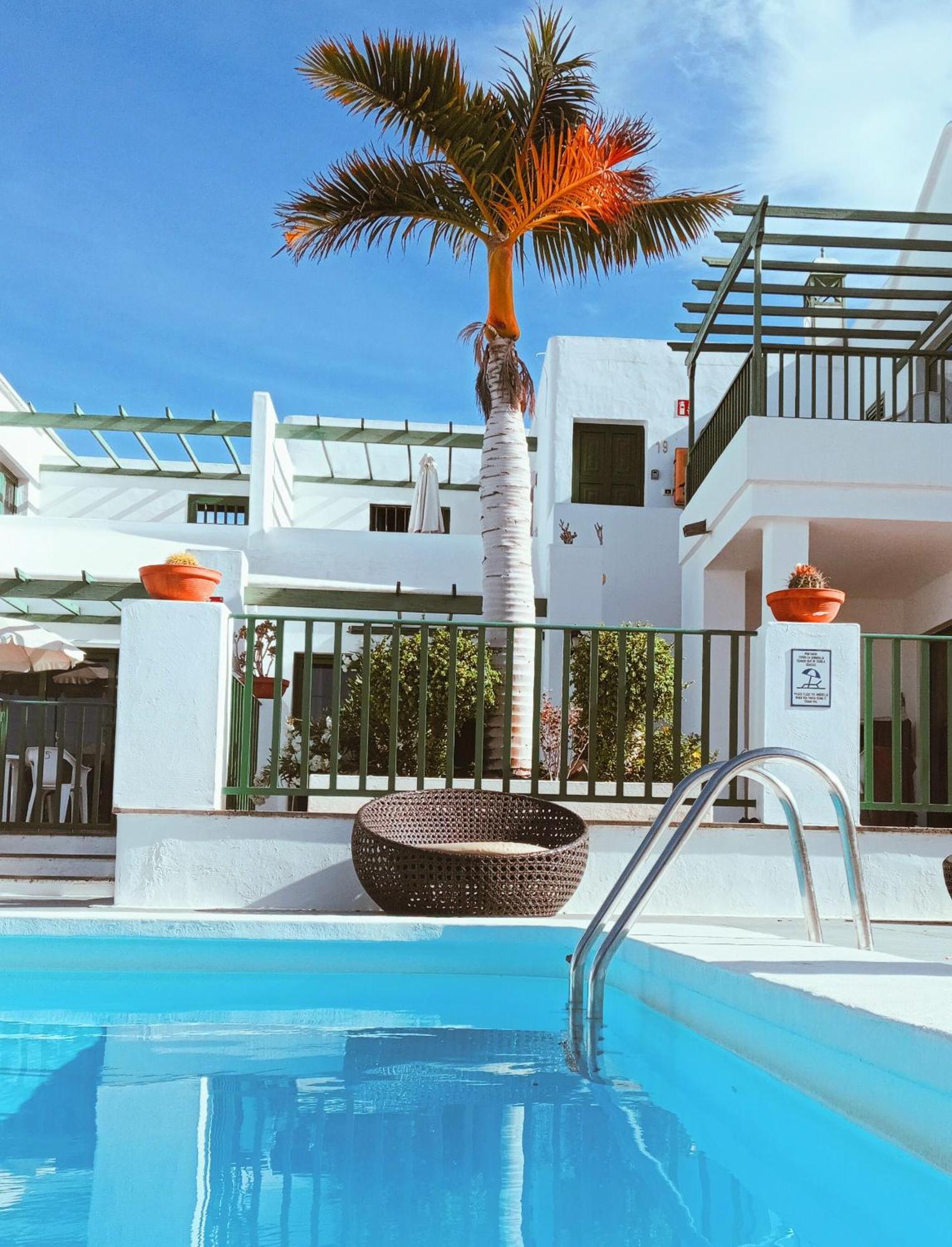 Apartamentos Las Acacias Πουέρτο Ντελ Κάρμεν Εξωτερικό φωτογραφία