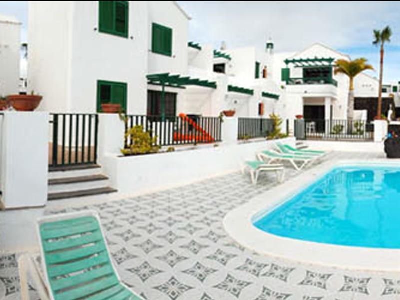 Apartamentos Las Acacias Πουέρτο Ντελ Κάρμεν Εξωτερικό φωτογραφία