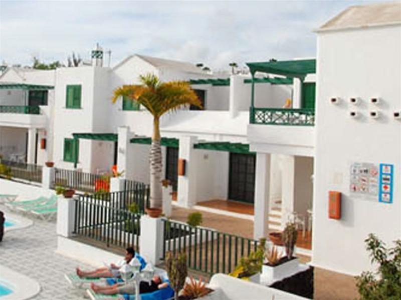 Apartamentos Las Acacias Πουέρτο Ντελ Κάρμεν Εξωτερικό φωτογραφία