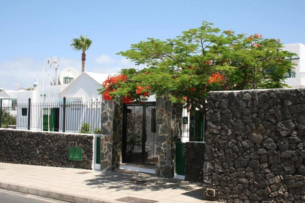 Apartamentos Las Acacias Πουέρτο Ντελ Κάρμεν Εξωτερικό φωτογραφία