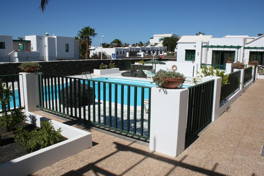 Apartamentos Las Acacias Πουέρτο Ντελ Κάρμεν Εξωτερικό φωτογραφία